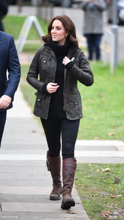 kate middleton boots with tassel